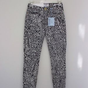 NWT Frame Denim Le High Animal Print Skinny Jeans, size 25, Noir Multi